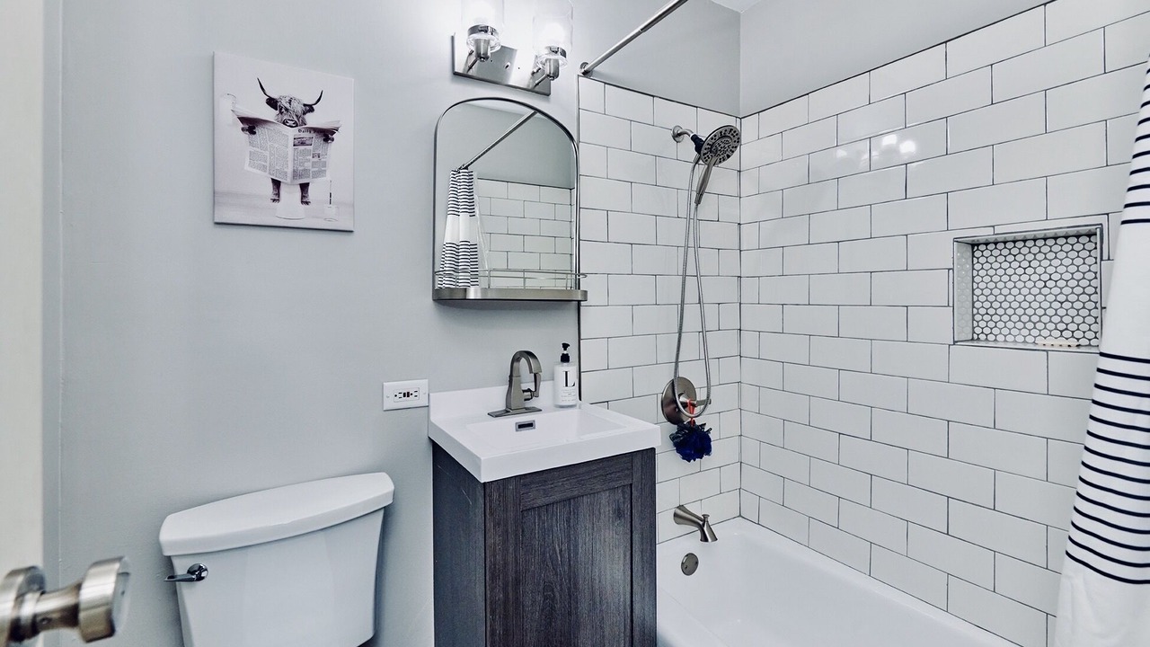Photo of Bathroom in Streamwood