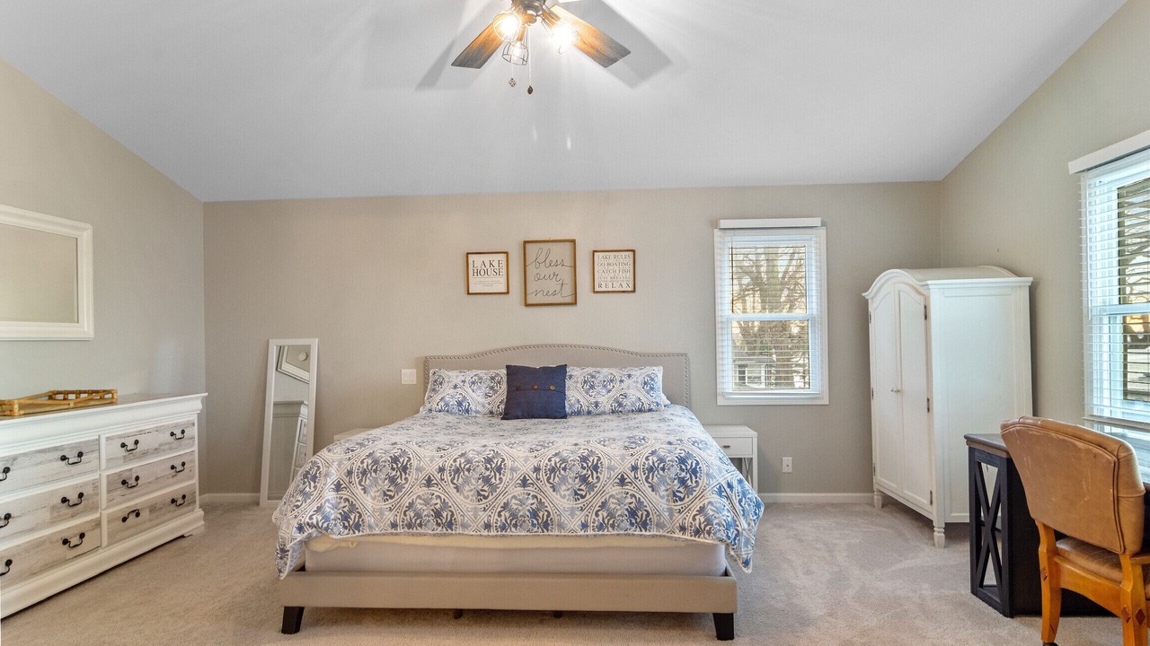 Photo of Bedroom in Fox Lake