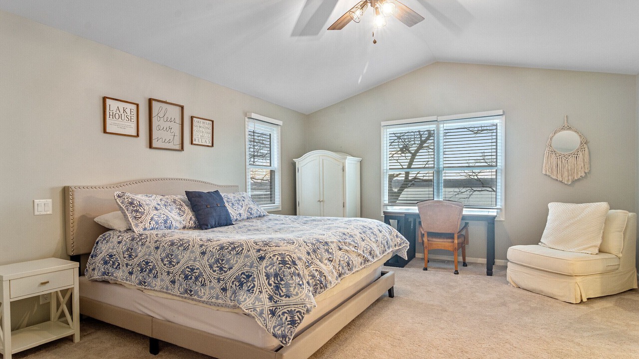 Photo of Bedroom in Fox Lake