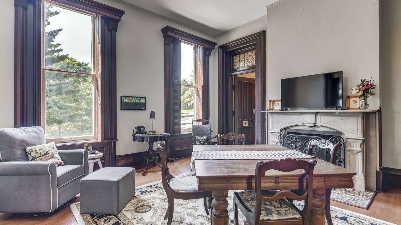 Photo of Livingroom in Petersburg