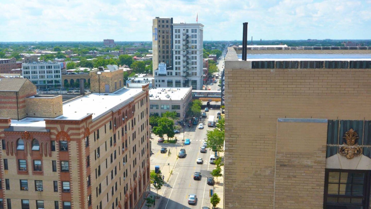 Photo of Others in Uptown