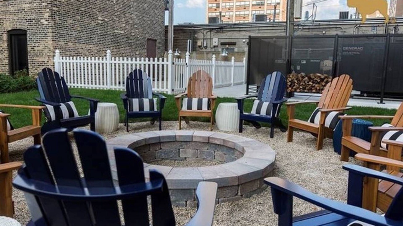 Photo of Outdoor in Uptown