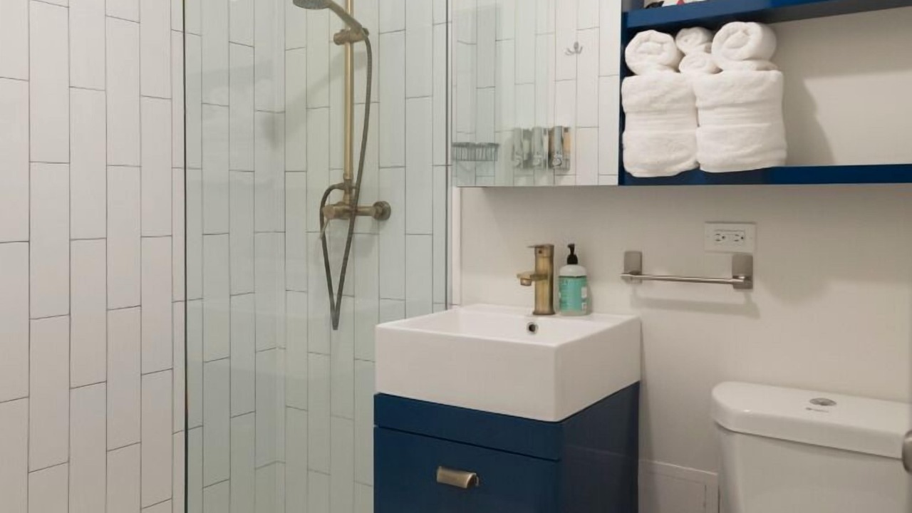 Photo of Bathroom in Uptown
