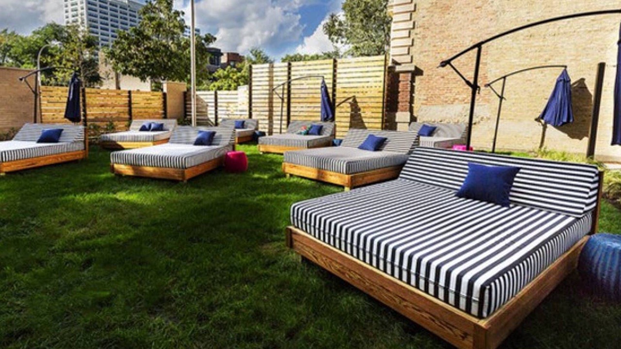 Photo of Outdoor in Uptown