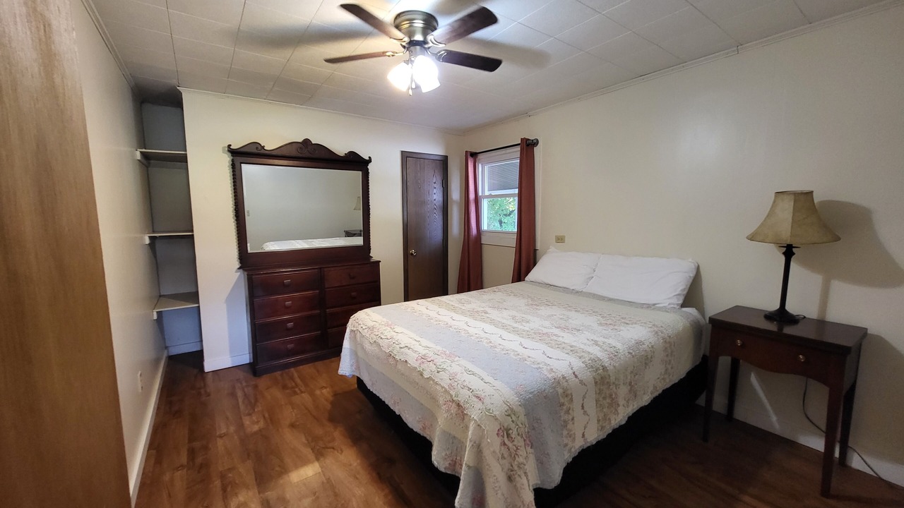 Photo of Bedroom in Hardin County