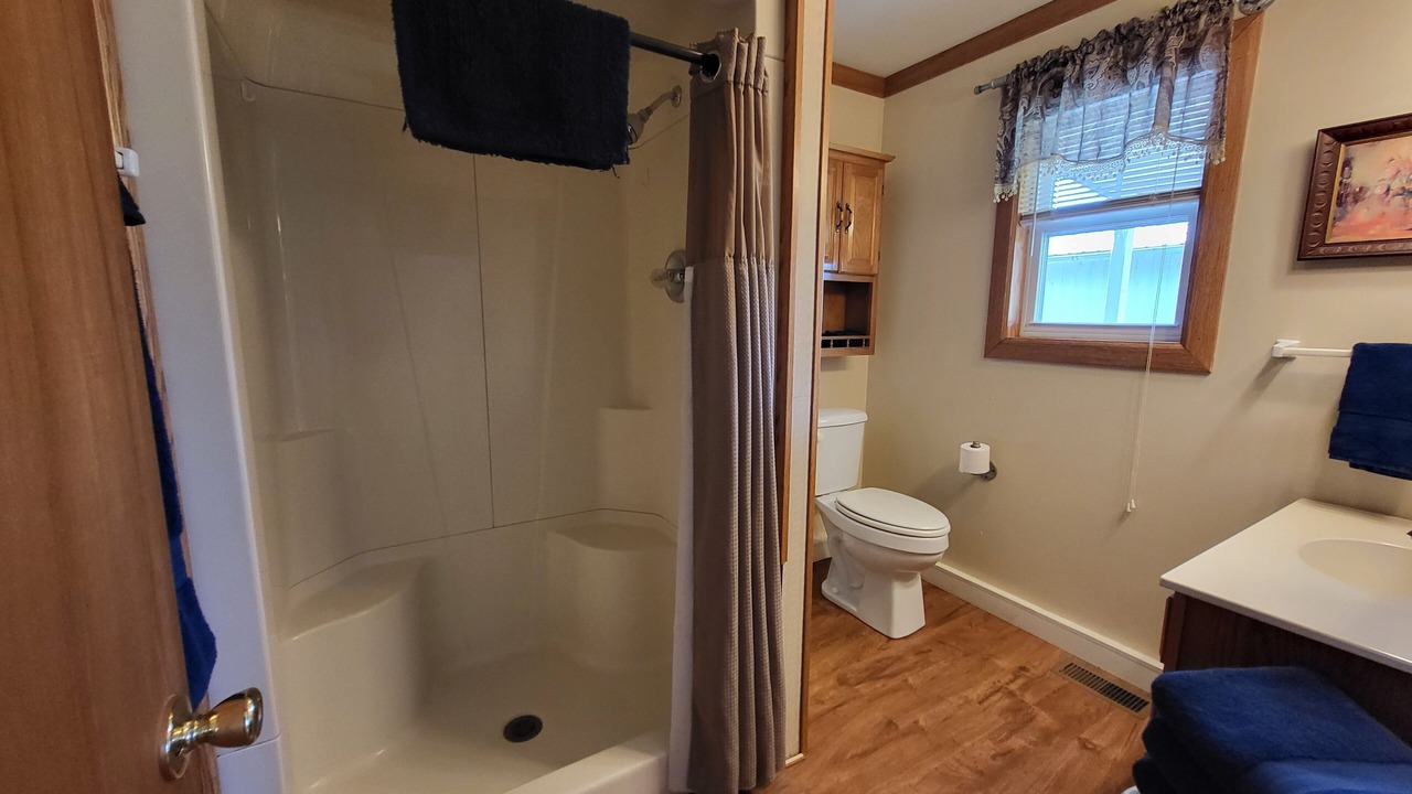 Photo of Bathroom in Hardin County
