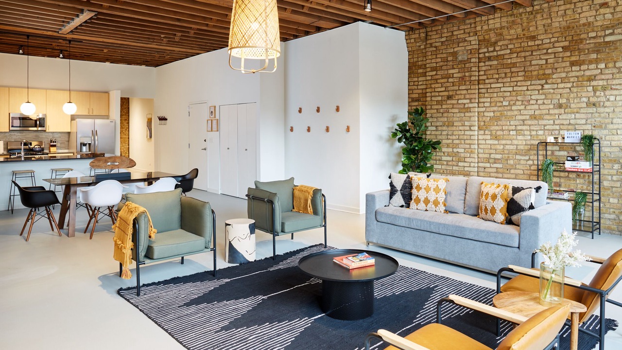 Photo of Livingroom in West Loop