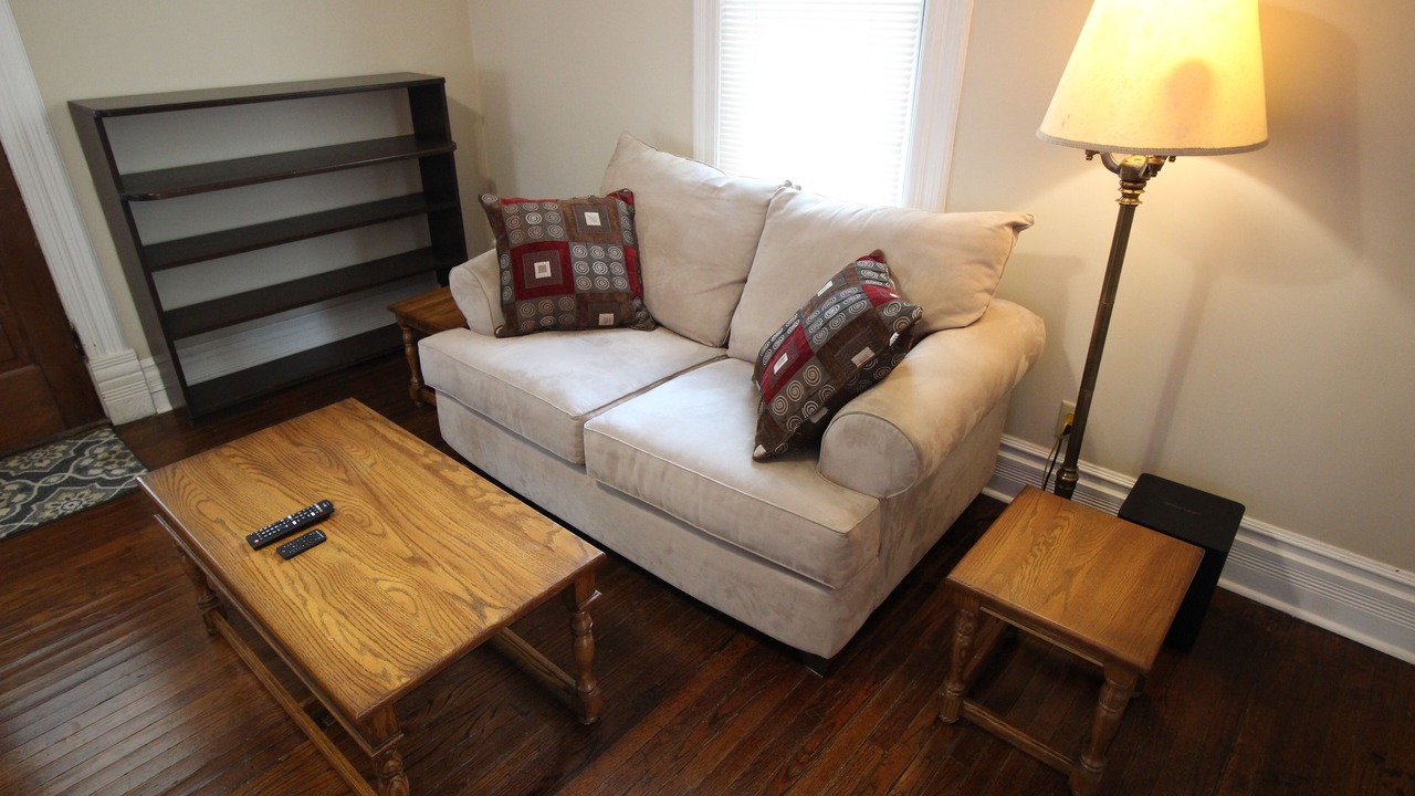 Photo of Livingroom in Urbana