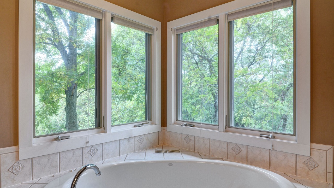 Photo of Bathroom in The Galena Territory