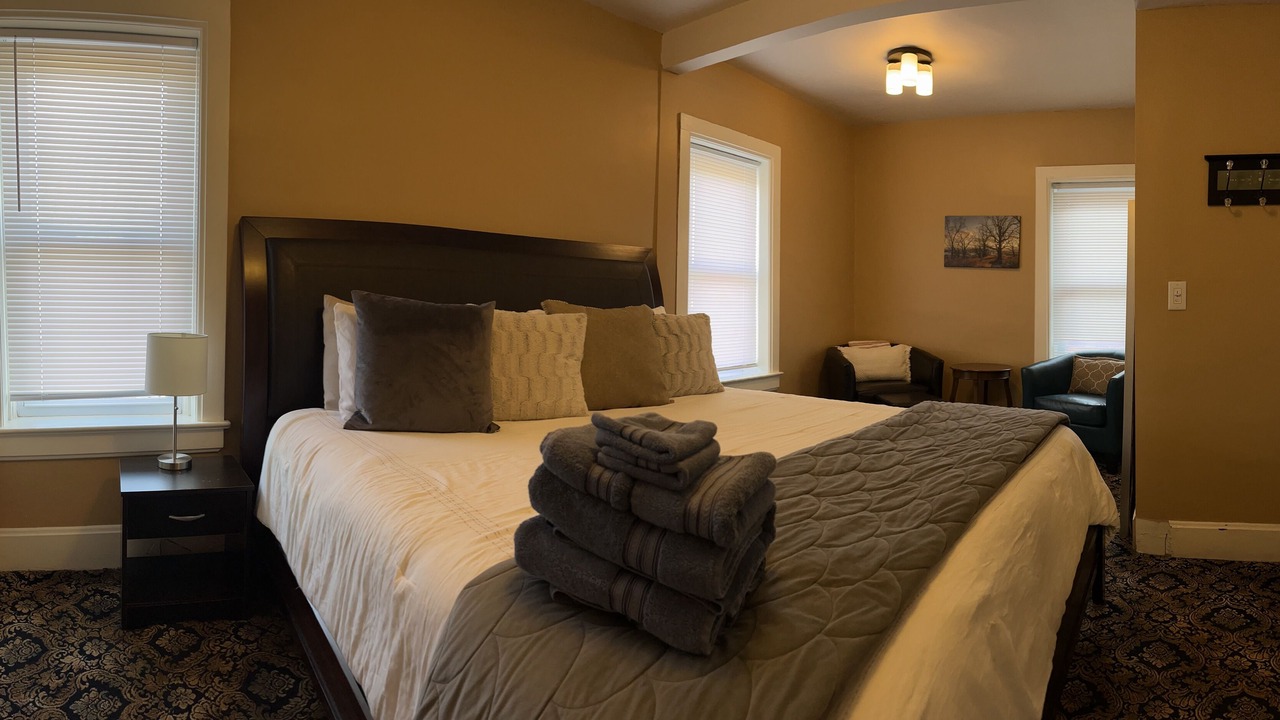Photo of Bedroom in Galena