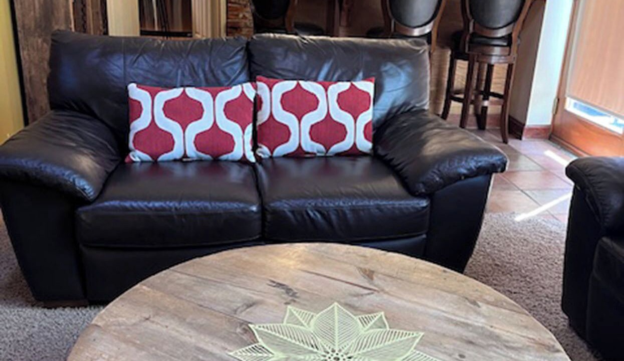 Photo of Livingroom in Galena
