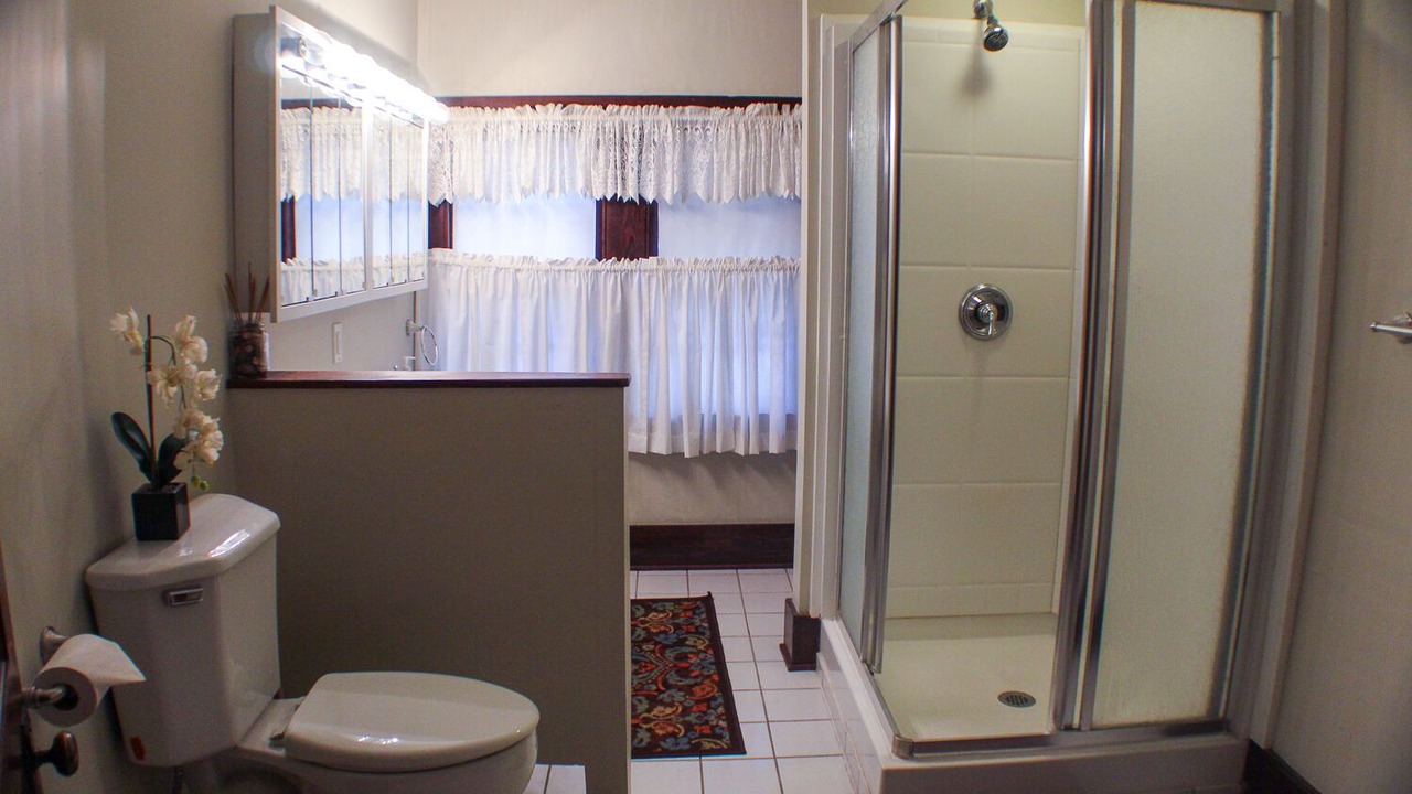Photo of Bathroom in Galt