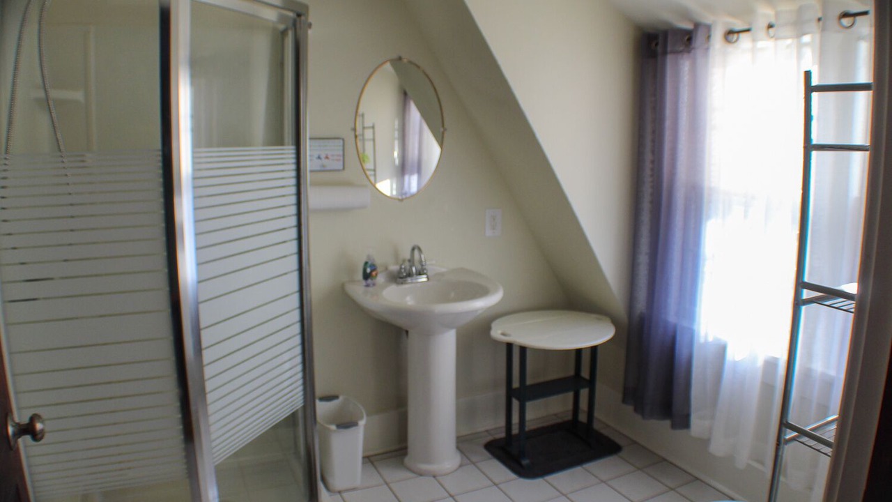 Photo of Bathroom in Galt