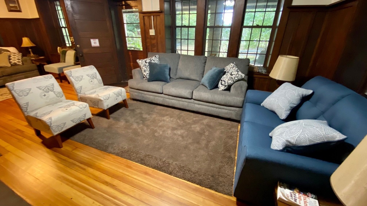 Photo of Livingroom in Galt