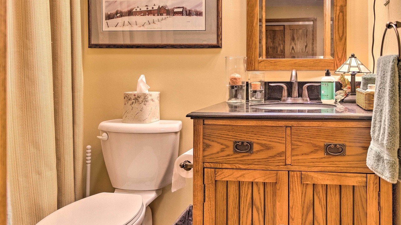 Photo of Bathroom in Effingham