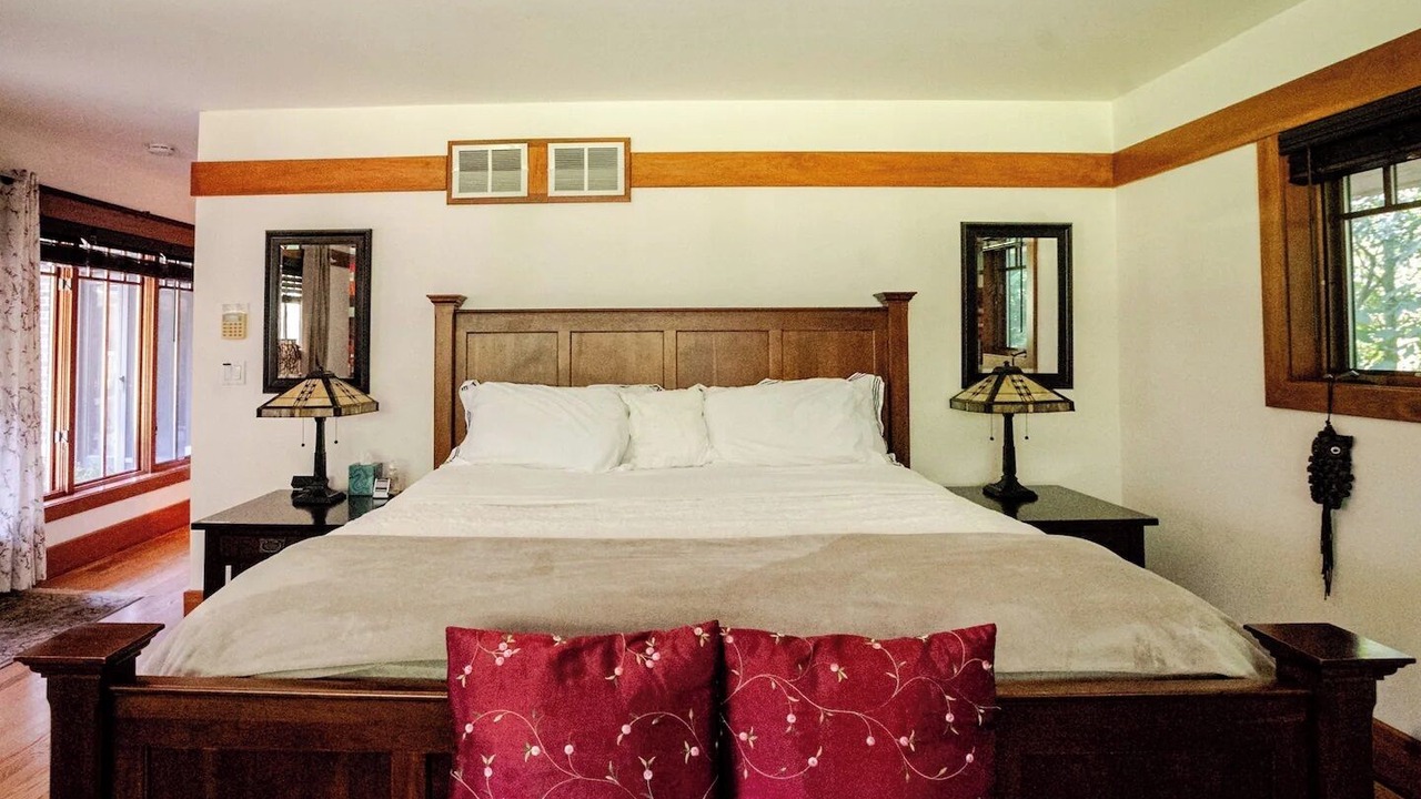 Photo of Bedroom in Riverwoods