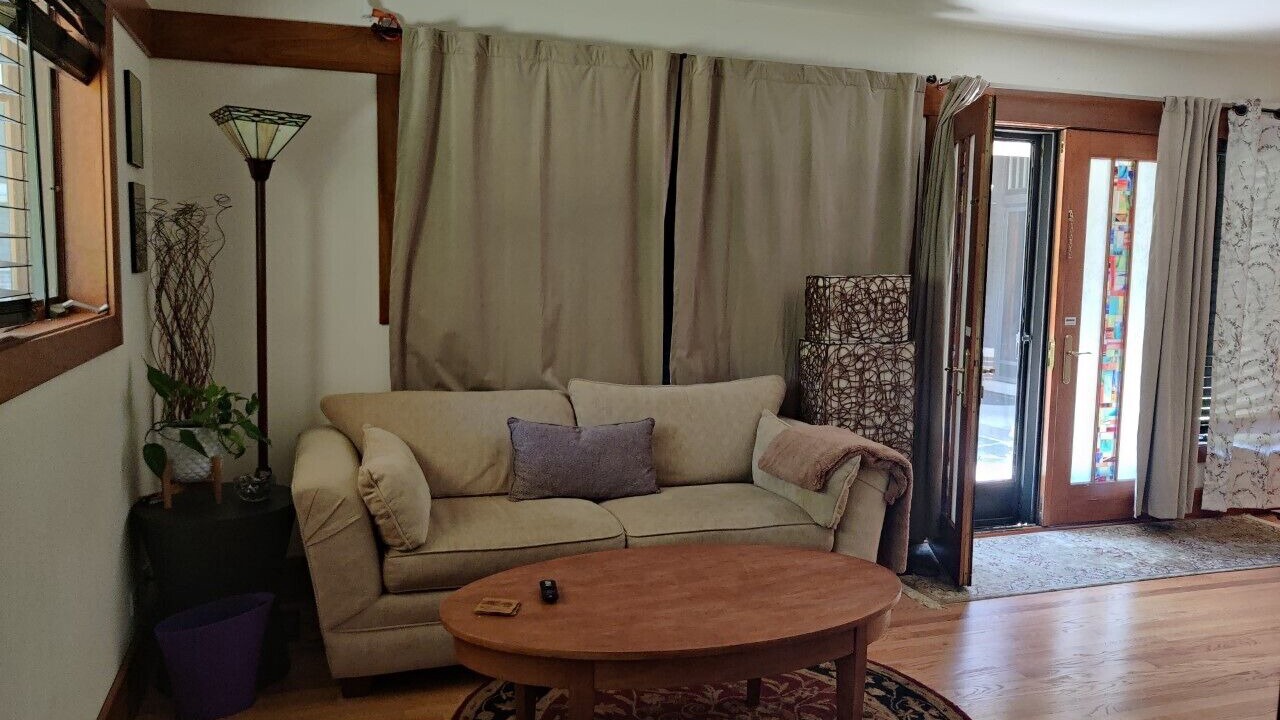 Photo of Livingroom in Riverwoods