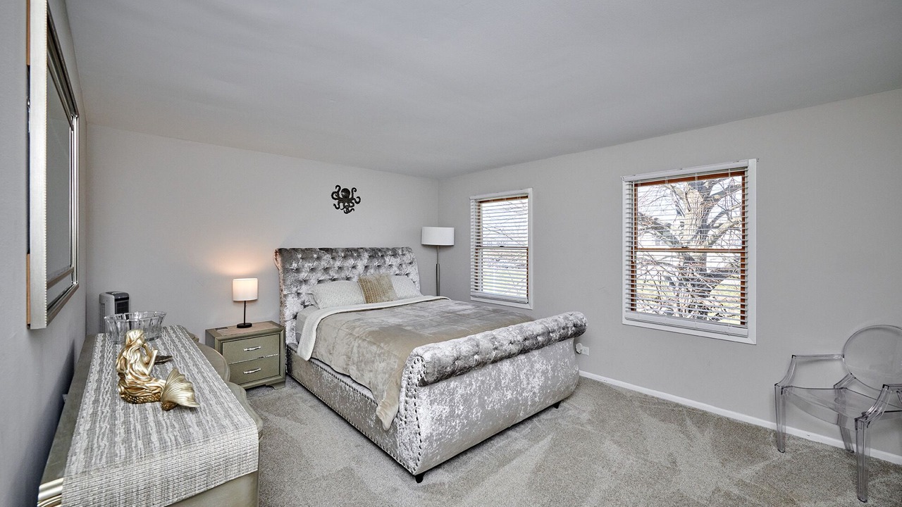 Photo of Bedroom in Plato Center