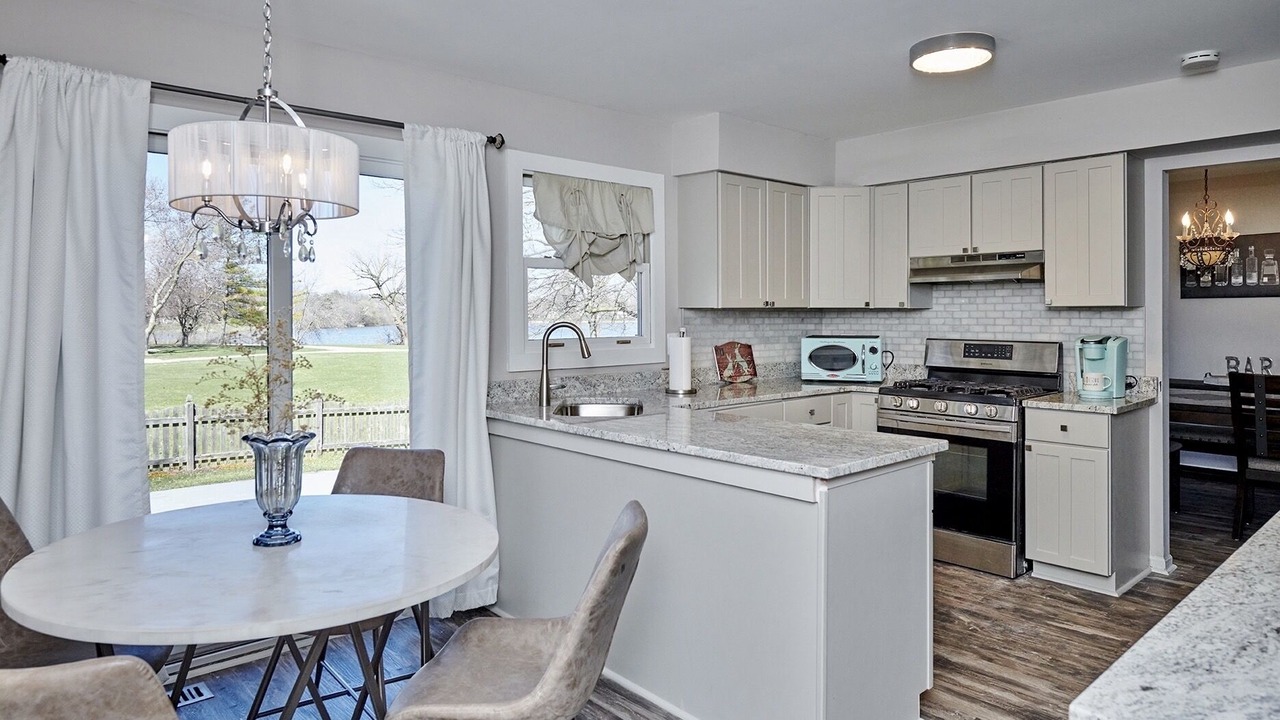 Photo of Kitchen in Plato Center
