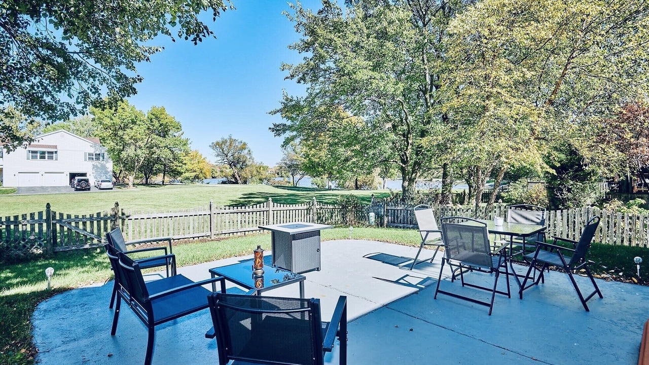 Photo of Outdoor in Plato Center