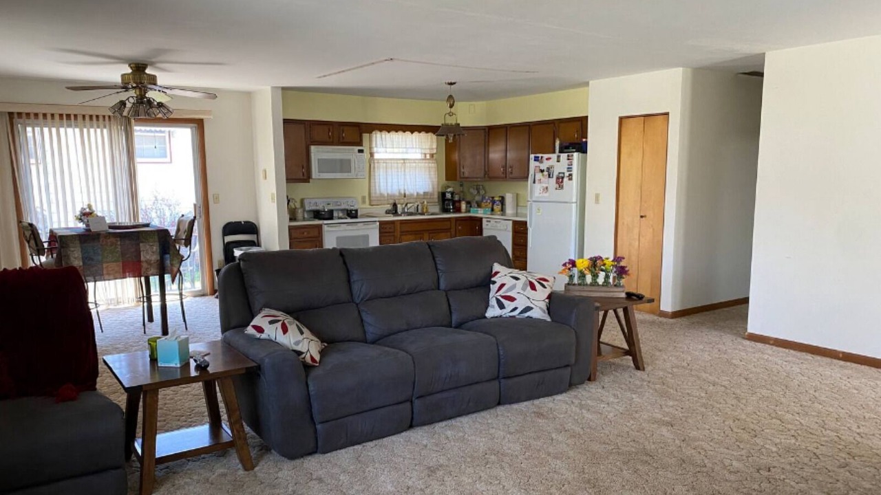 Photo of Livingroom in Pontiac