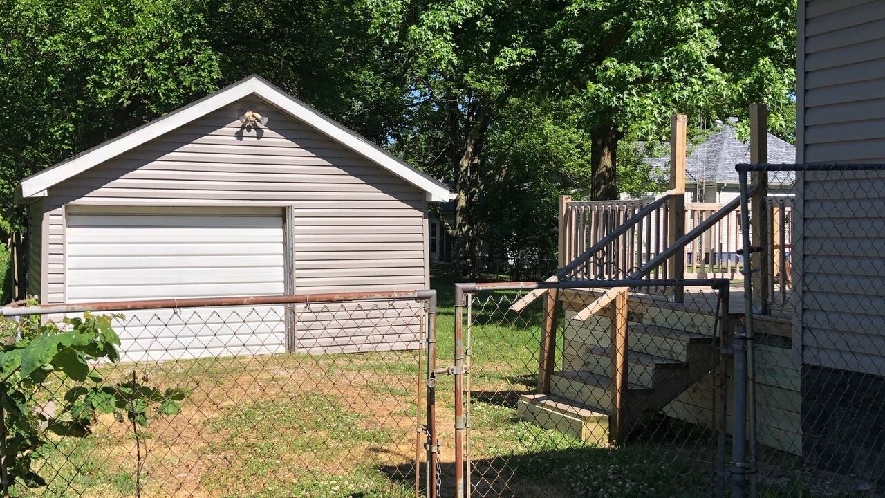 Photo of Outdoor in Litchfield