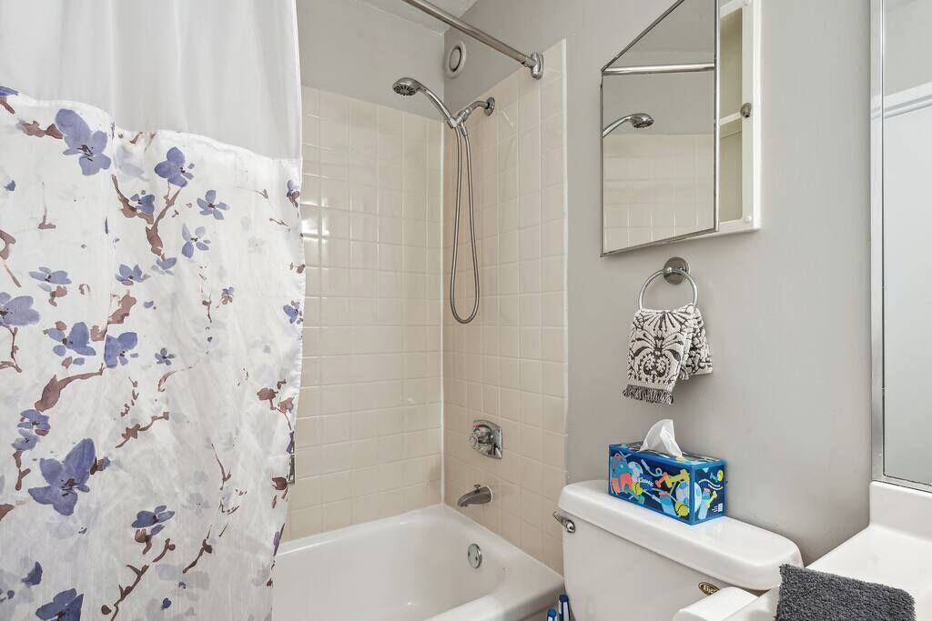 Photo of Bathroom in South Loop