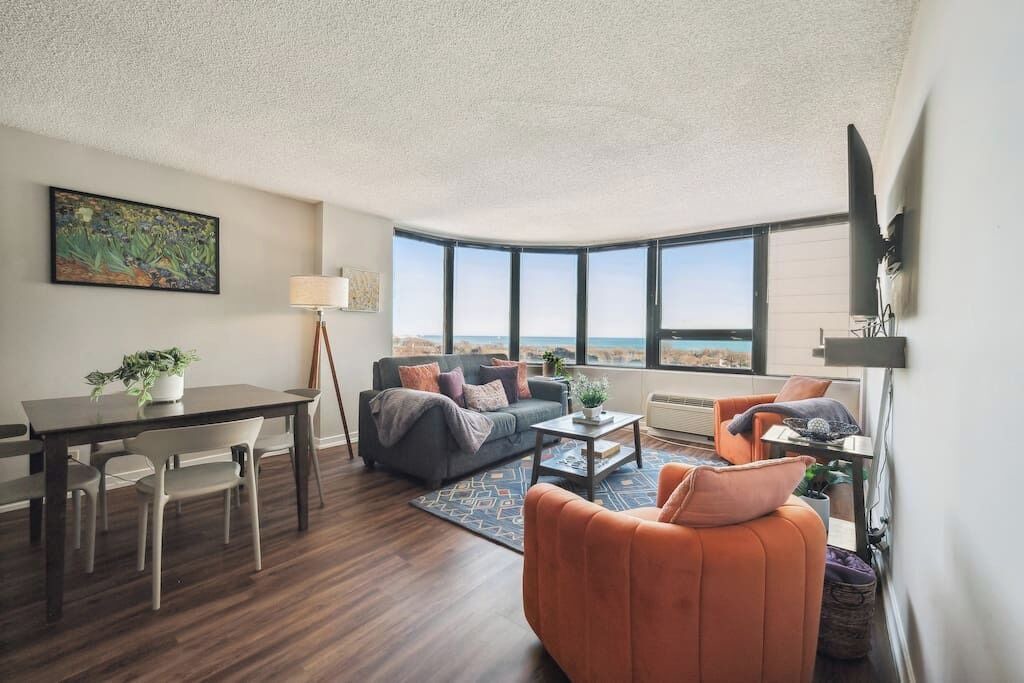 Photo of Livingroom in South Loop