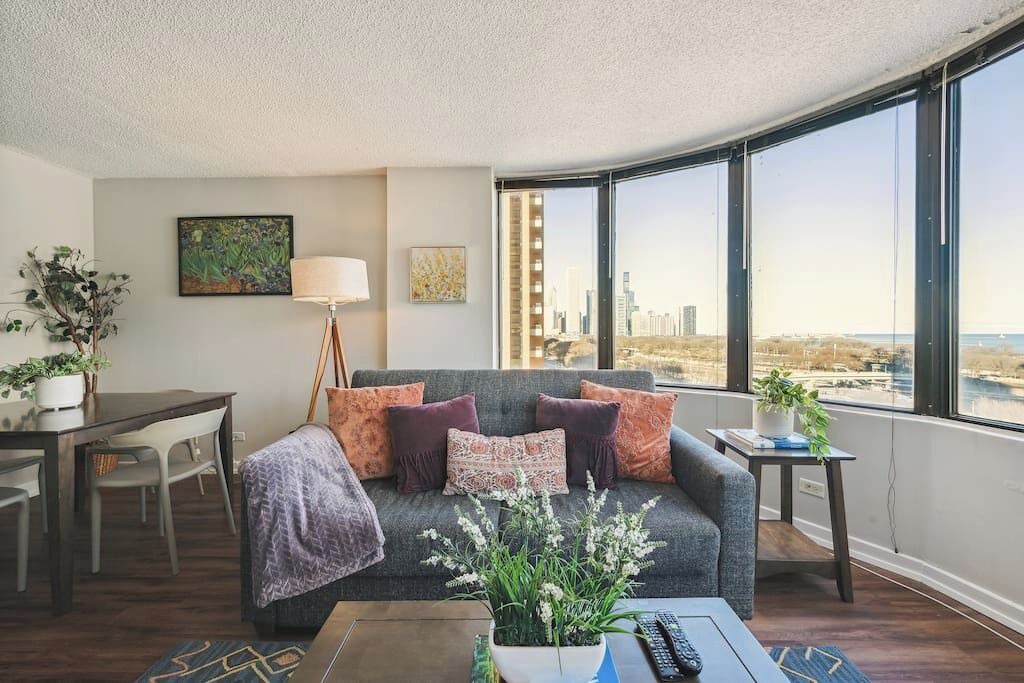 Photo of Livingroom in South Loop