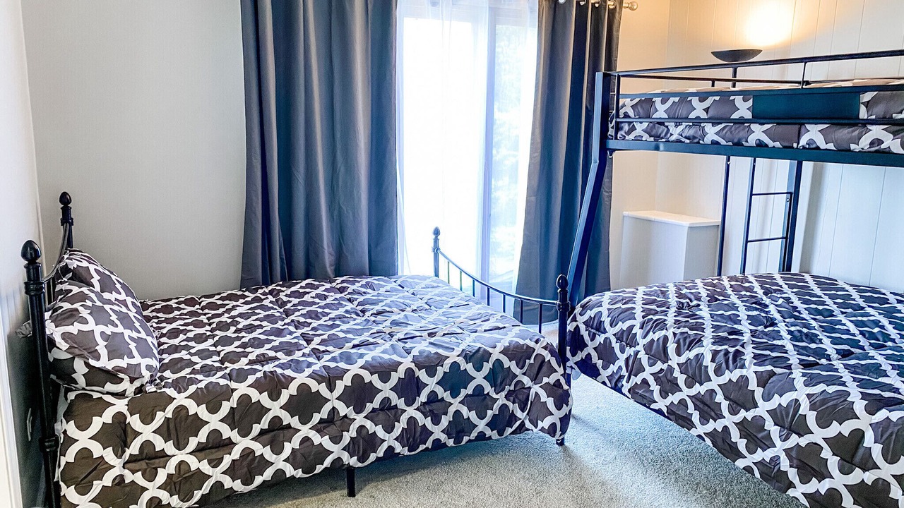 Photo of Bedroom in Johnsburg