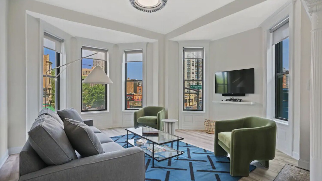 Photo of Livingroom in Park West