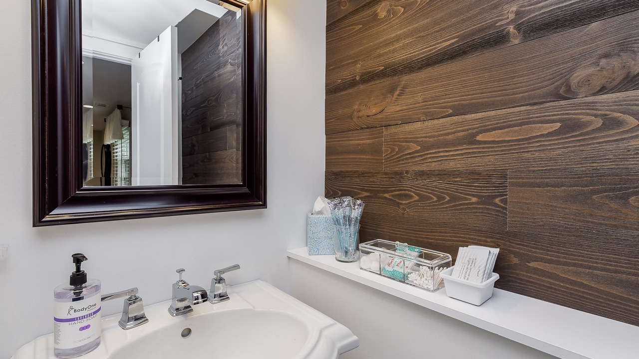 Photo of Bathroom in Wheaton