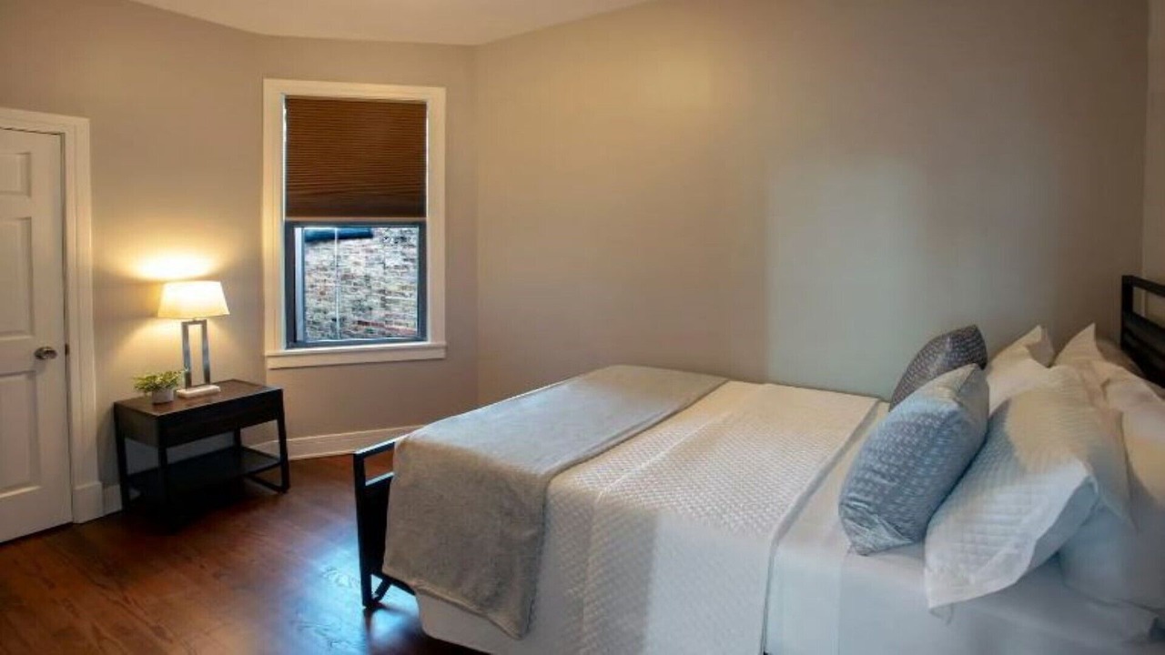 Photo of Bedroom in Wrigleyville
