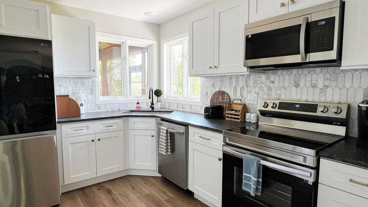 Photo of Kitchen in Elizabeth