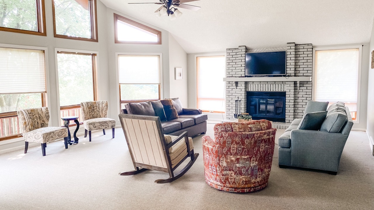 Photo of Livingroom in Elizabeth