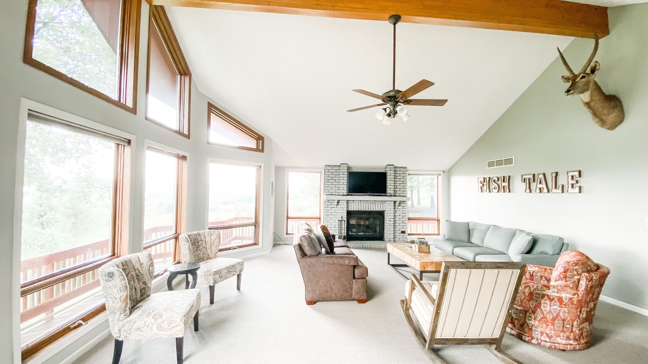 Photo of Livingroom in Elizabeth