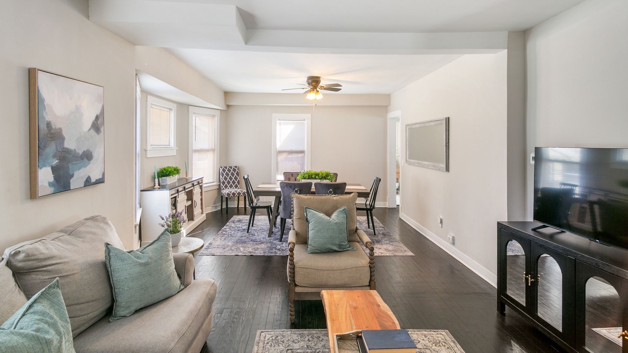 Photo of Livingroom in Libertyville