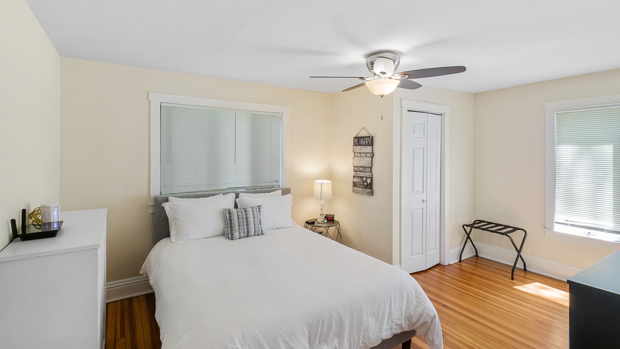 Photo of Bedroom in Libertyville