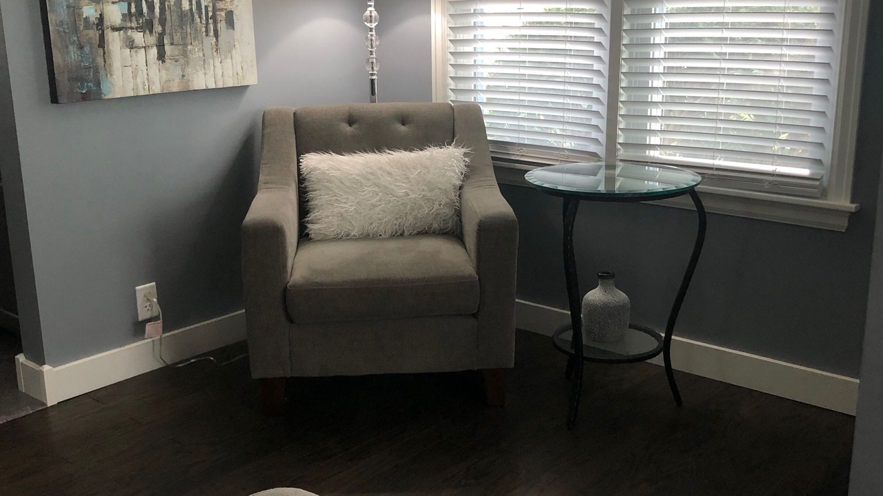Photo of Livingroom in Warrenville