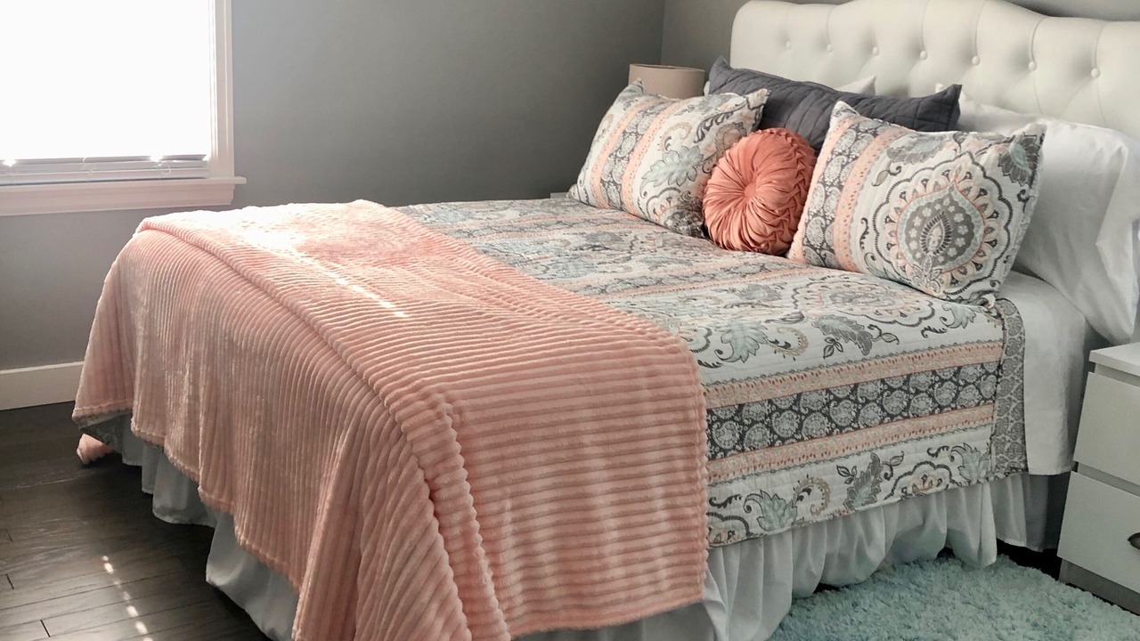 Photo of Bedroom in Warrenville