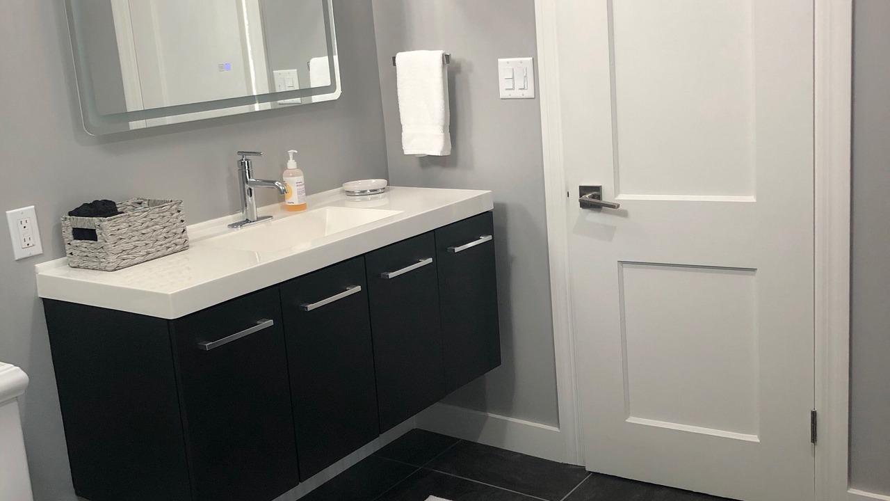 Photo of Bathroom in Warrenville