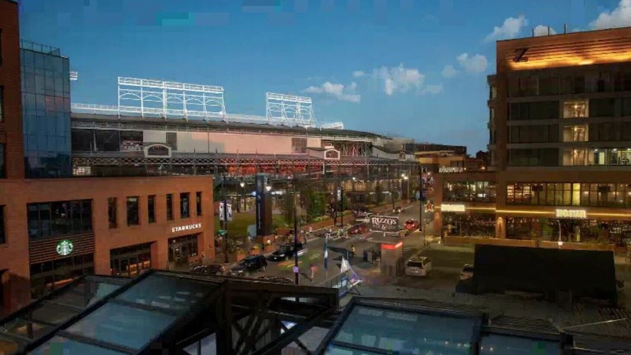 Photo of Outdoor in Wrigleyville