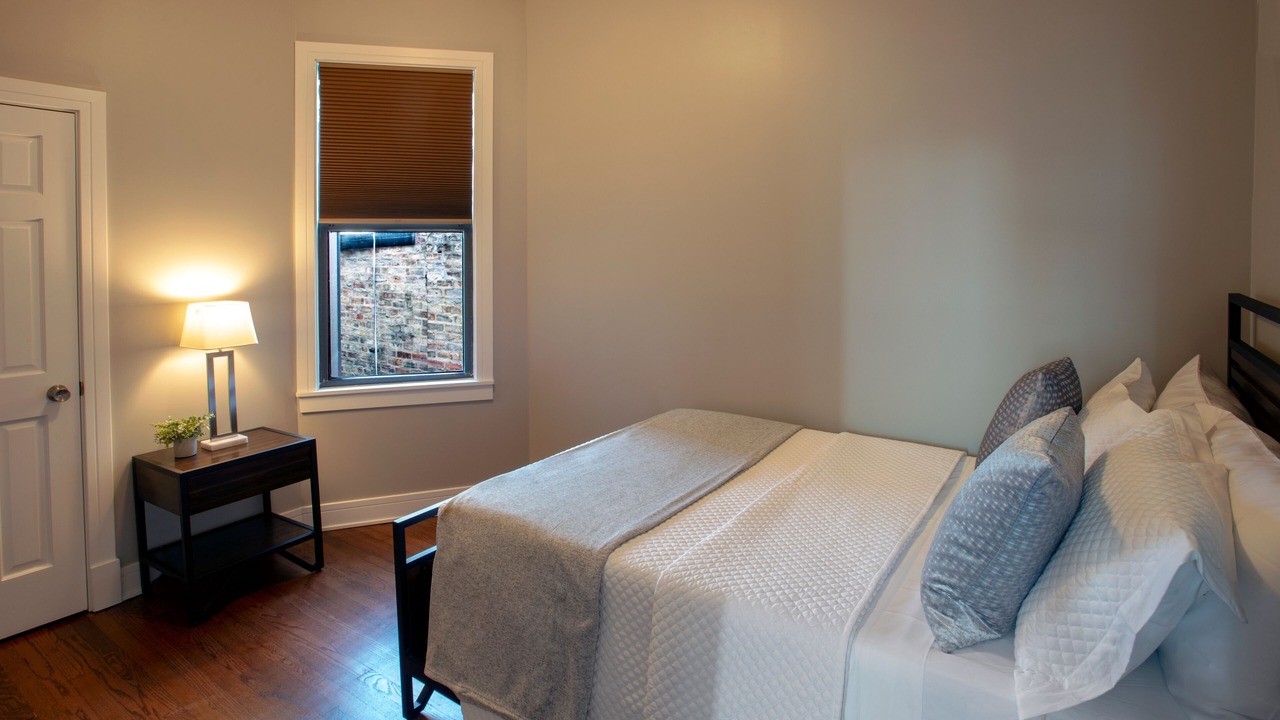 Photo of Bedroom in Wrigleyville