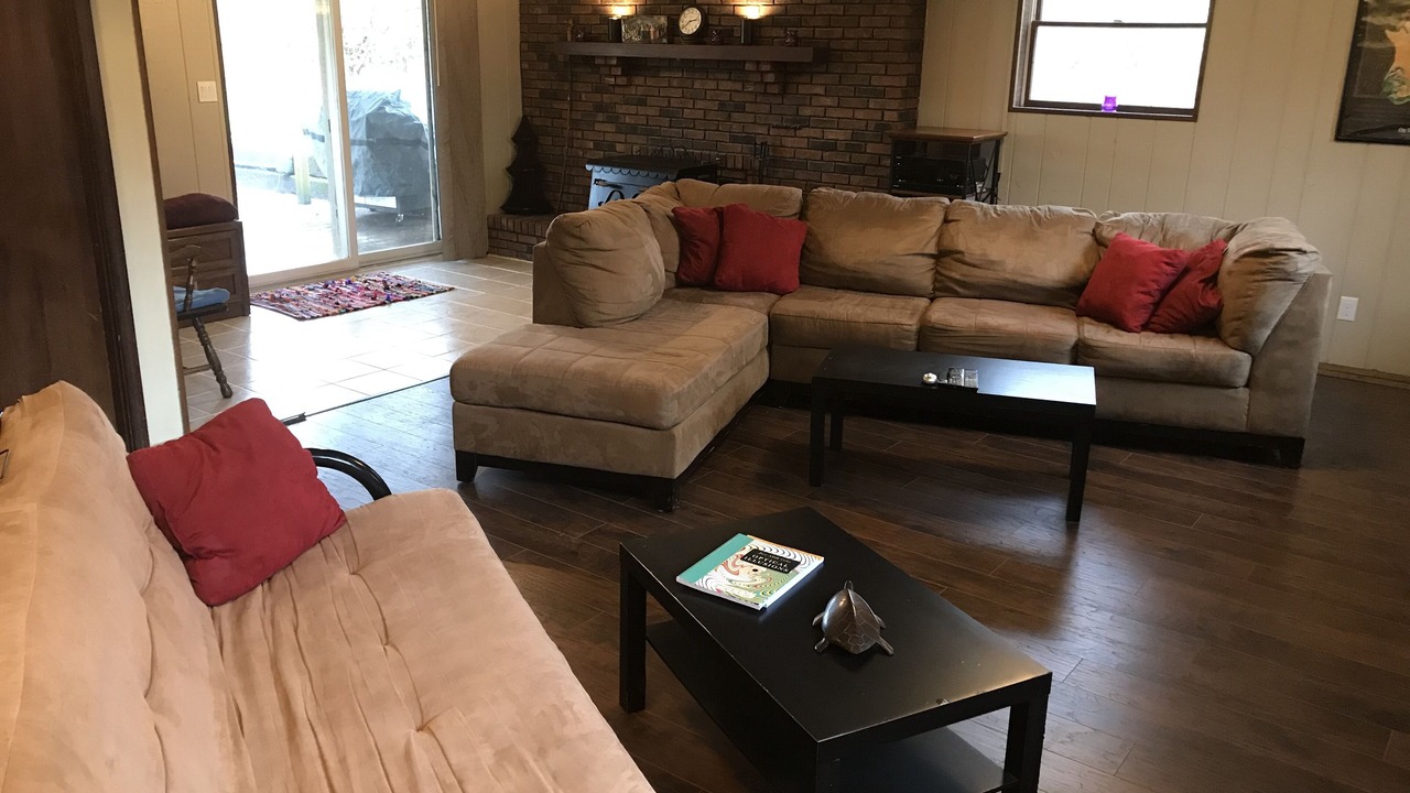 Photo of Livingroom in Carbondale