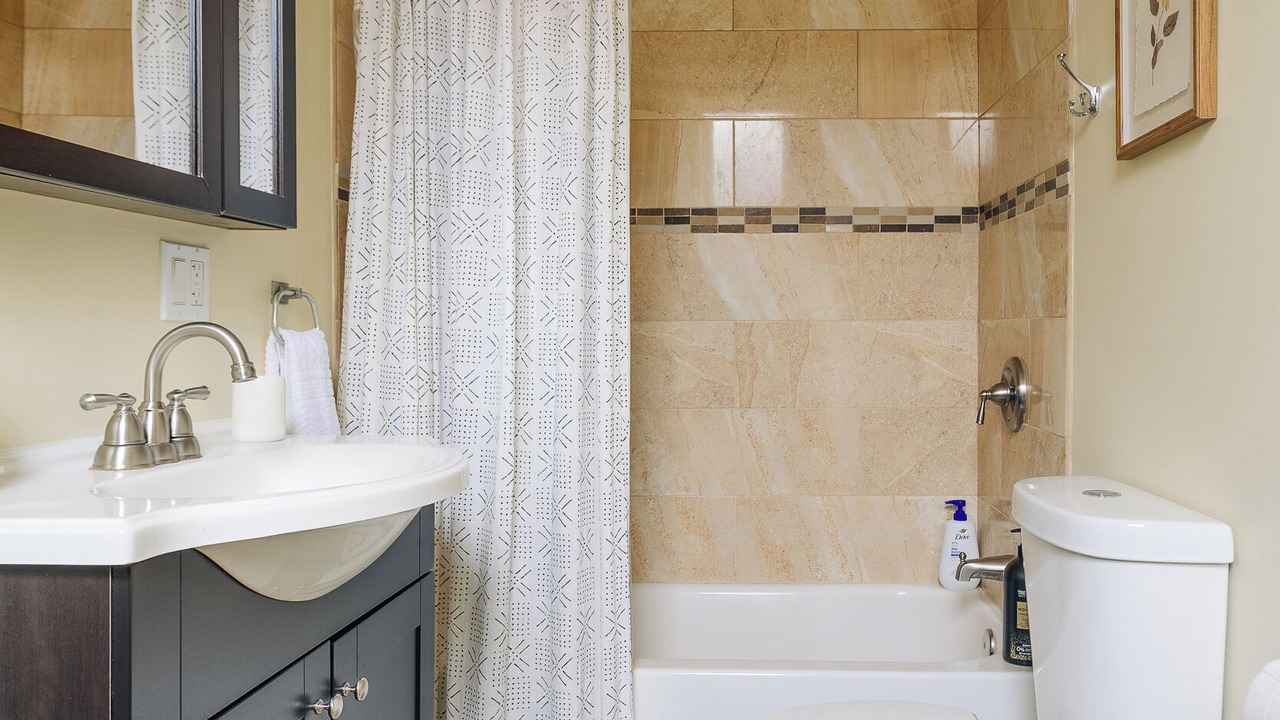 Photo of Bathroom in Uptown