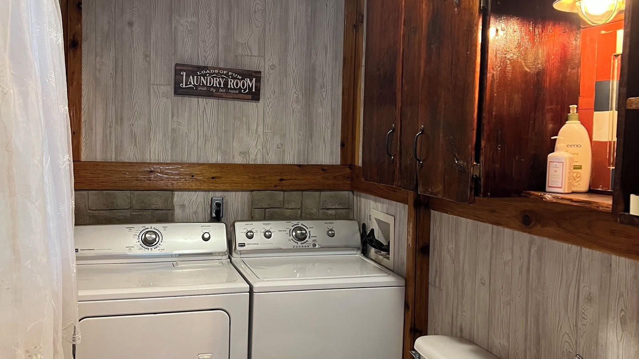 Photo of Bathroom in Holcomb