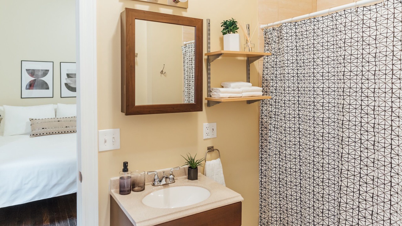Photo of Bathroom in Uptown