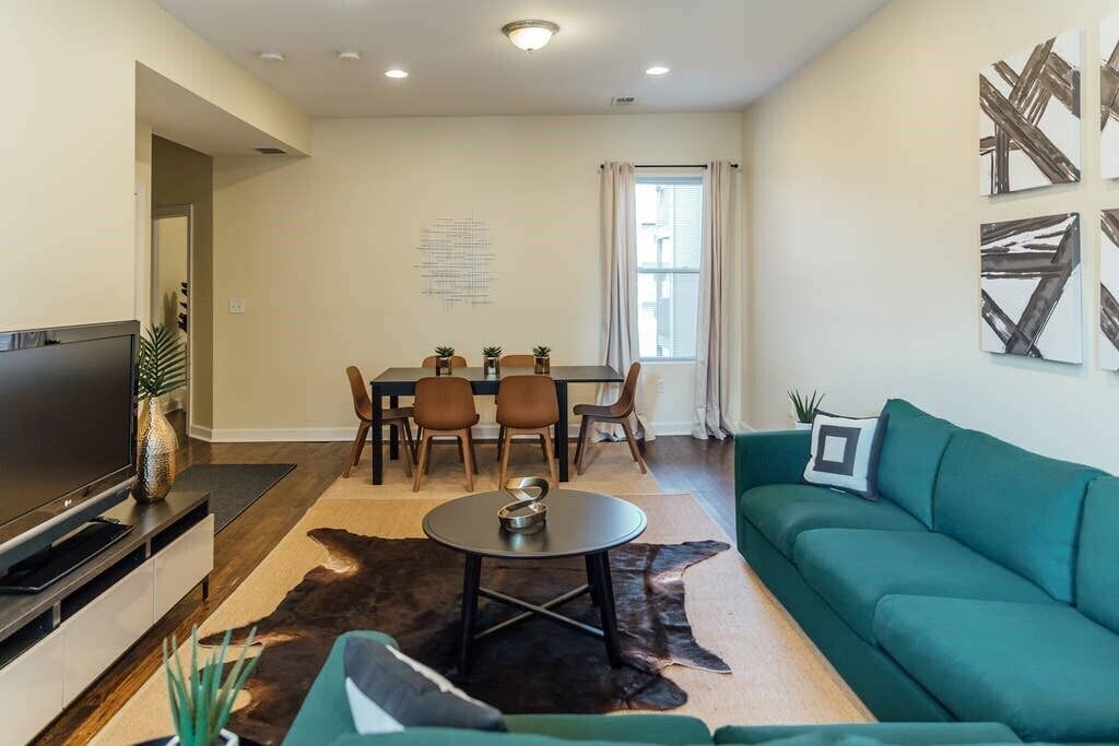 Photo of Livingroom in Uptown