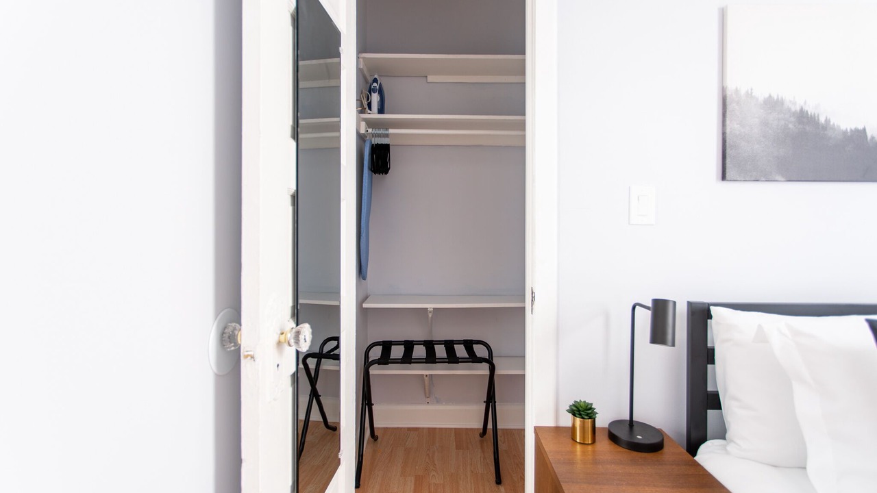 Photo of Bedroom in Logan Square