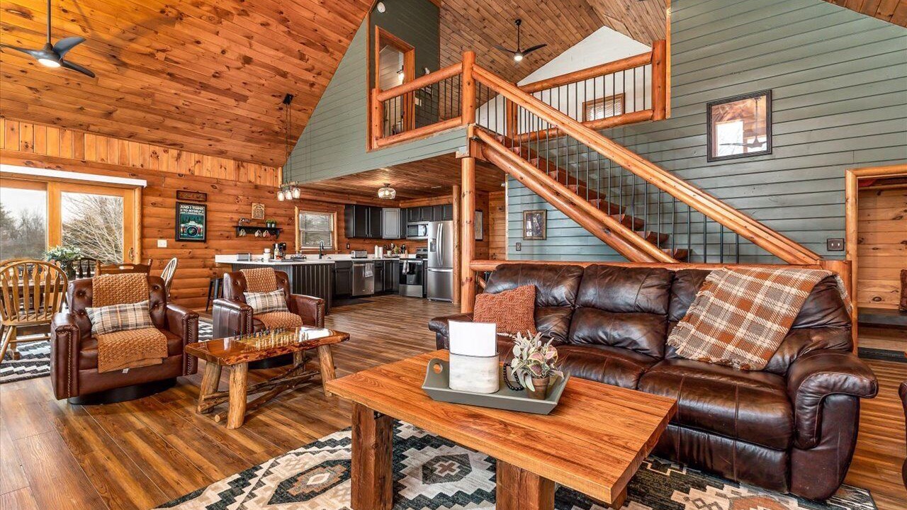 Photo of Livingroom in Apple River
